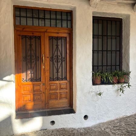 Casa M'Guire Villa Pampaneira Exterior photo